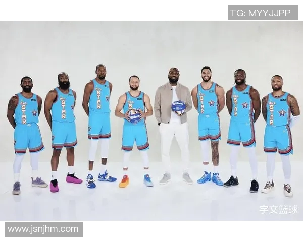 美记家人同队的有字母、库里和瓦格纳兄弟，外加詹姆斯父子